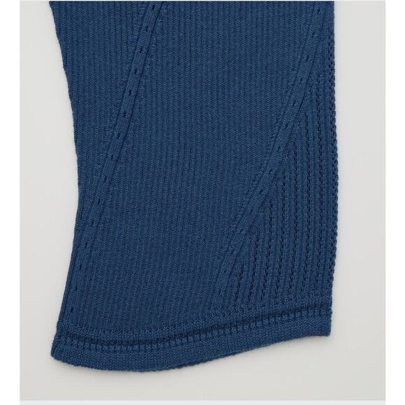 Uniqlo x Mame Kurogouchi 3D Knit Ribbed Shorts in Blue - Picture 4 of 14